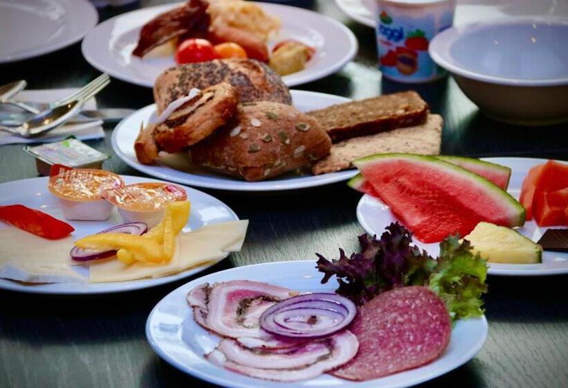 בית מלון כפרי Taastrup Park