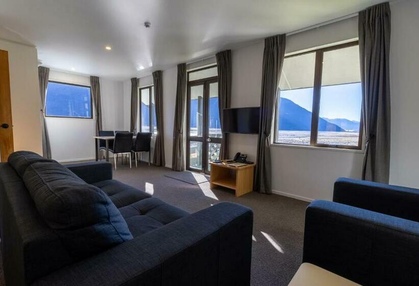 בית מלון כפרי The Bealey