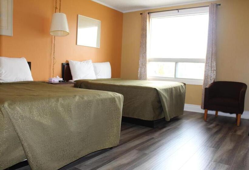 فندق Travellers Inn