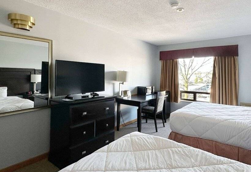 Отель Travelodge By Wyndham Welland