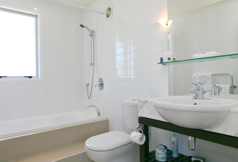 모텔 The Reef Resort