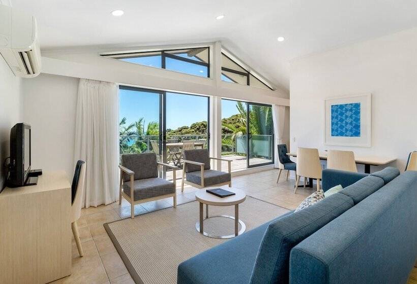 Waiheke Island Resort Conference & Accomodation Centre