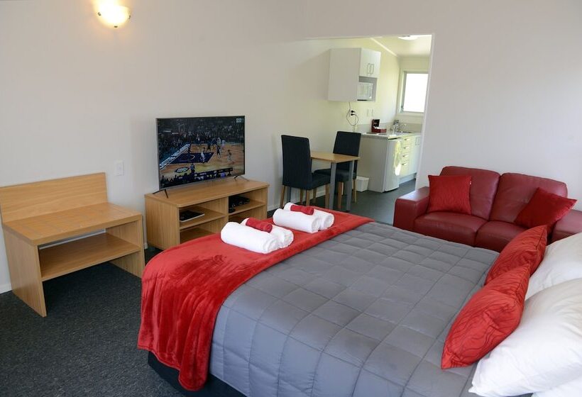 Westport Motels