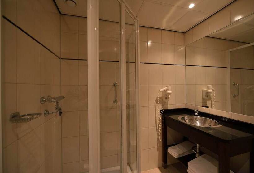 هتل Best Western Dam Square Inn