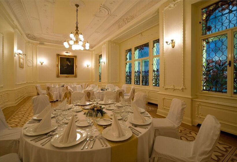 Fotos del hotel Boutique Hotel Victoria Budapest:  2