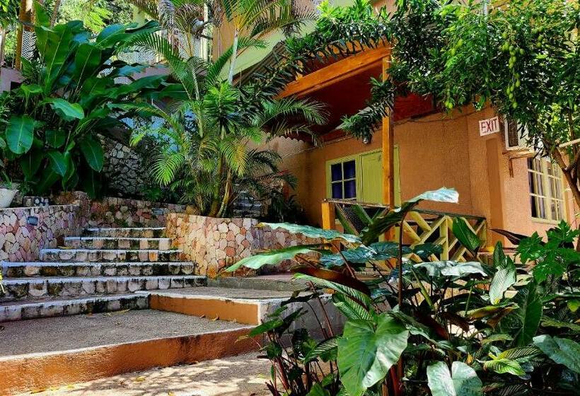 هتل Caribic House