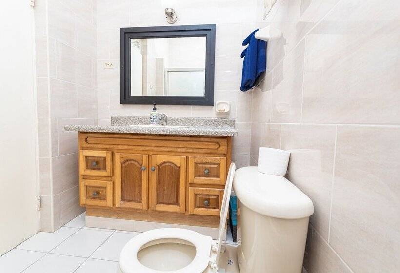 هتل Caribic House