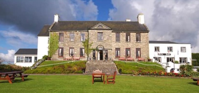 Falls Hotel & Spa