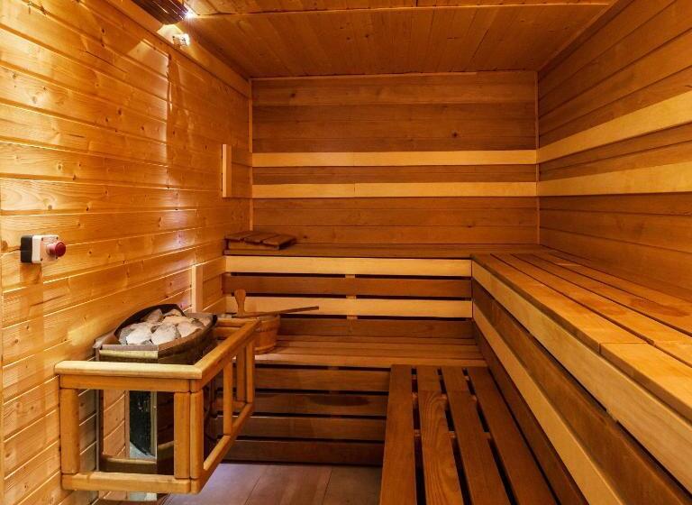 Korona Wellness, Rendezvény és Borszálloda
