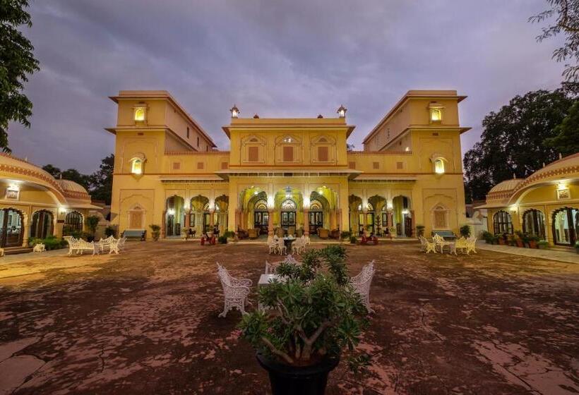 هتل Narain Niwas Palace