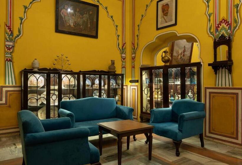 هتل Narain Niwas Palace