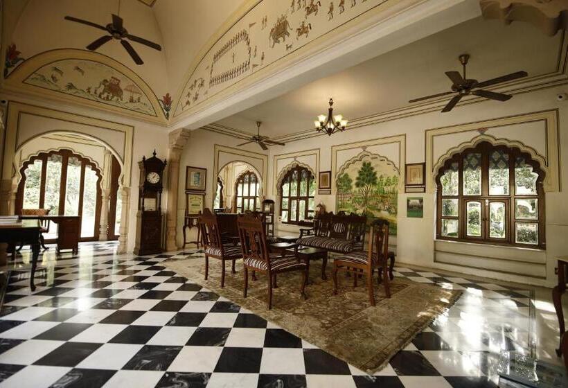 هتل Narain Niwas Palace