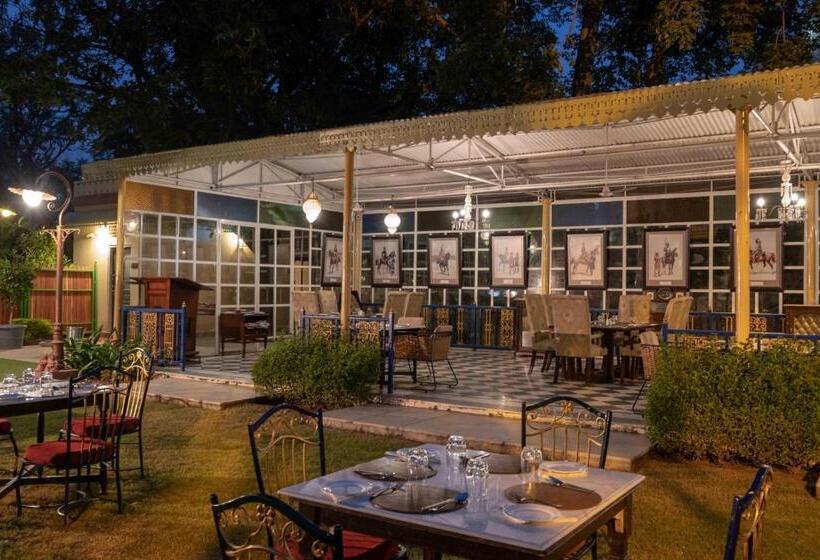 هتل Narain Niwas Palace