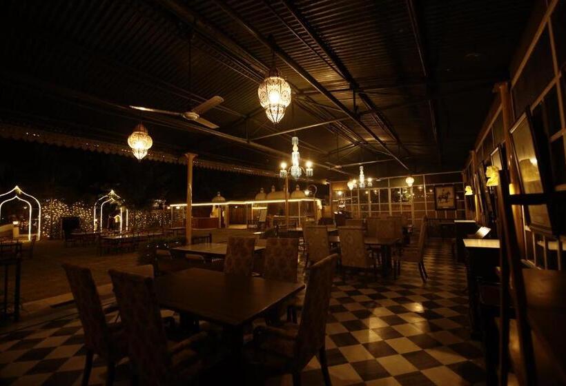 هتل Narain Niwas Palace