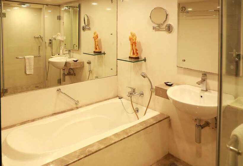 Fotos del hotel Quality Inn Bez Krishnaa: 1 Fotos del hotel Quality Inn Bez Krishnaa: 1
