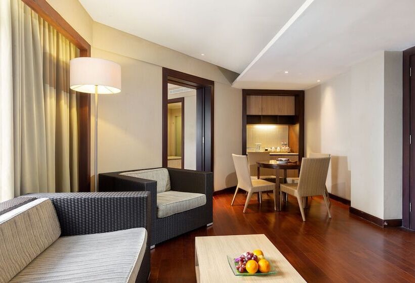 هتل Santika Bandung