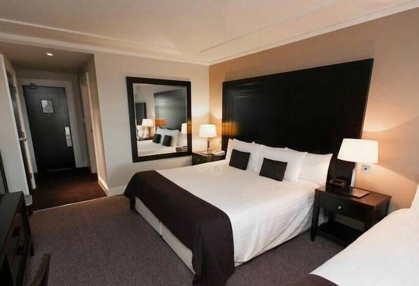 هتل Shamrock Lodge