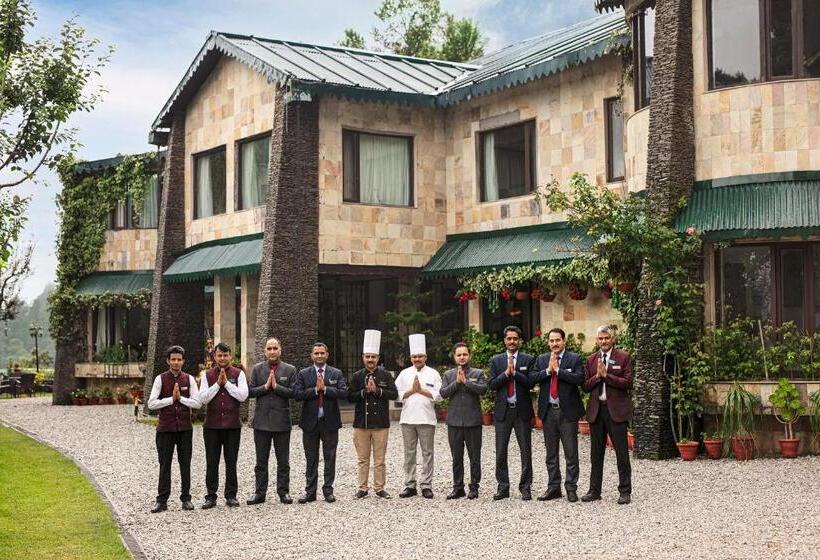 هتل Shervani Hilltop Resort