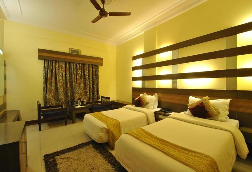 Fotos del hotel Siddharth:  3