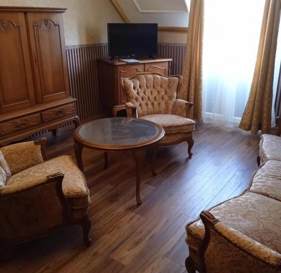هتل Siesta Club Apartman Harkány