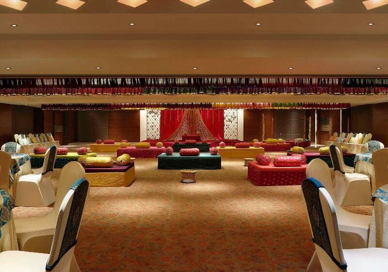 酒店 Grand Mercure Vadodara Surya Palace