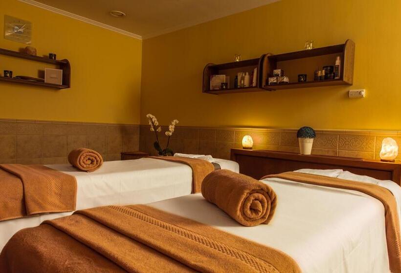 هتل Verdi Budapest Aquincum