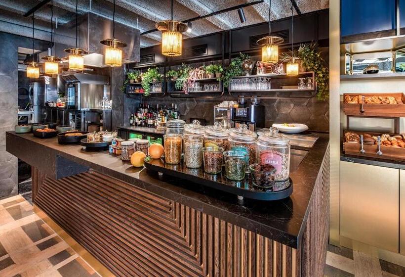 فندق The Highlander Amsterdam