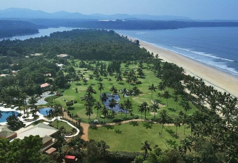 هتل The St. Regis Goa Resort