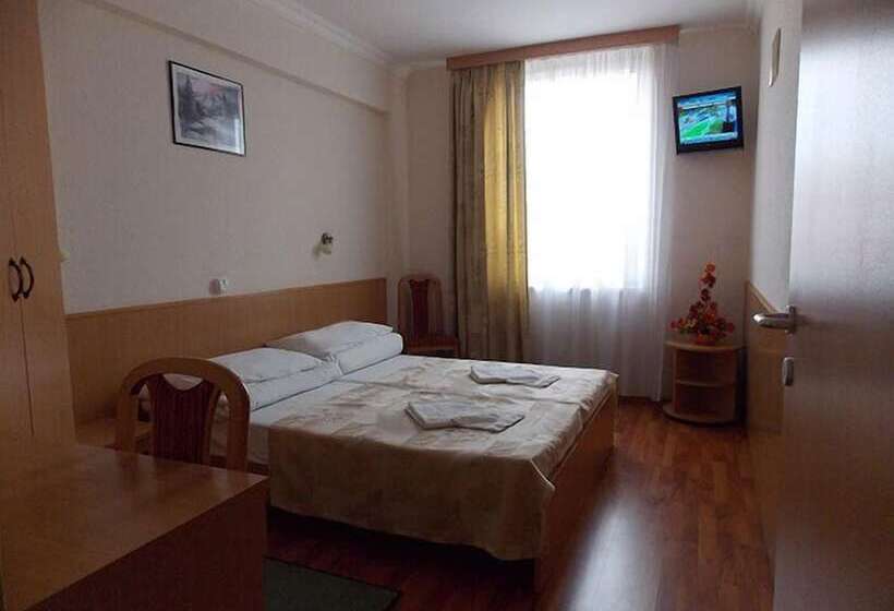 Fotos del hotel Zuglo:  7