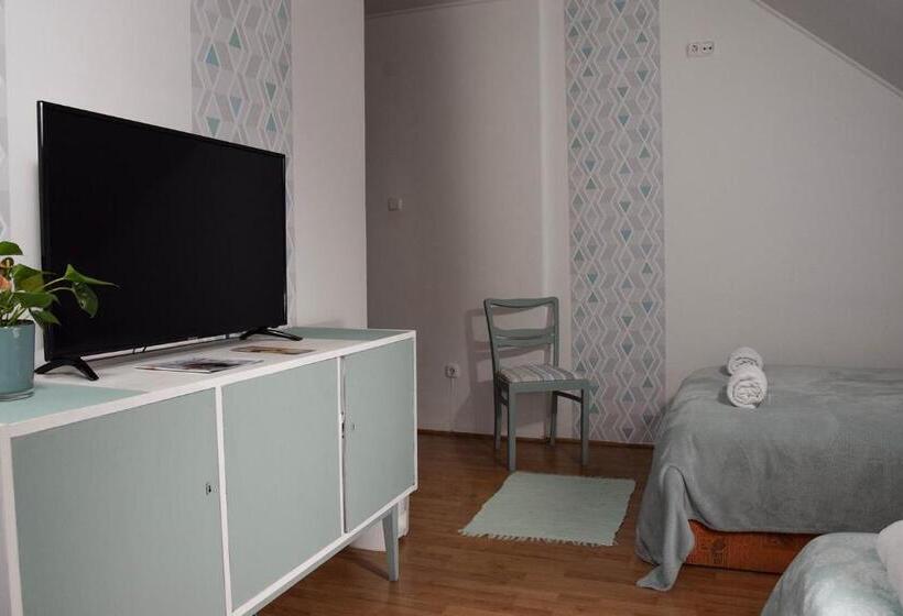 Motel Kiskut Liget Pension