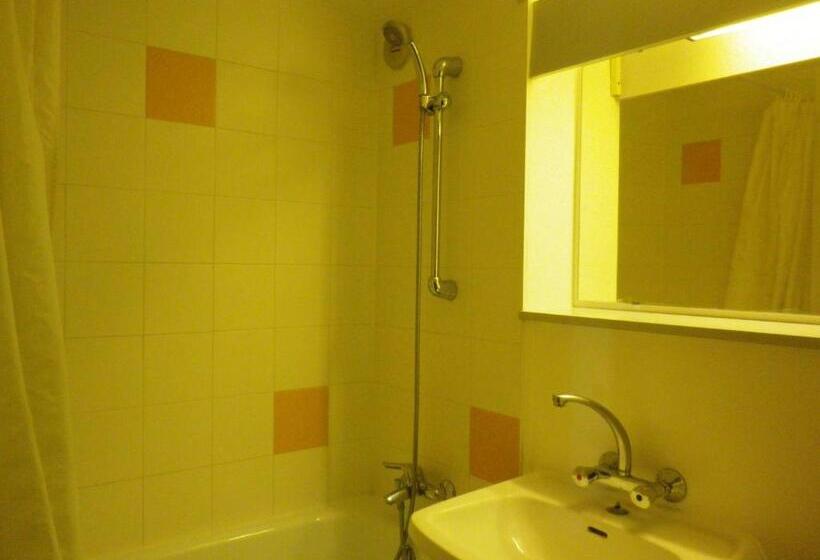 ホテル Amys Voreppe