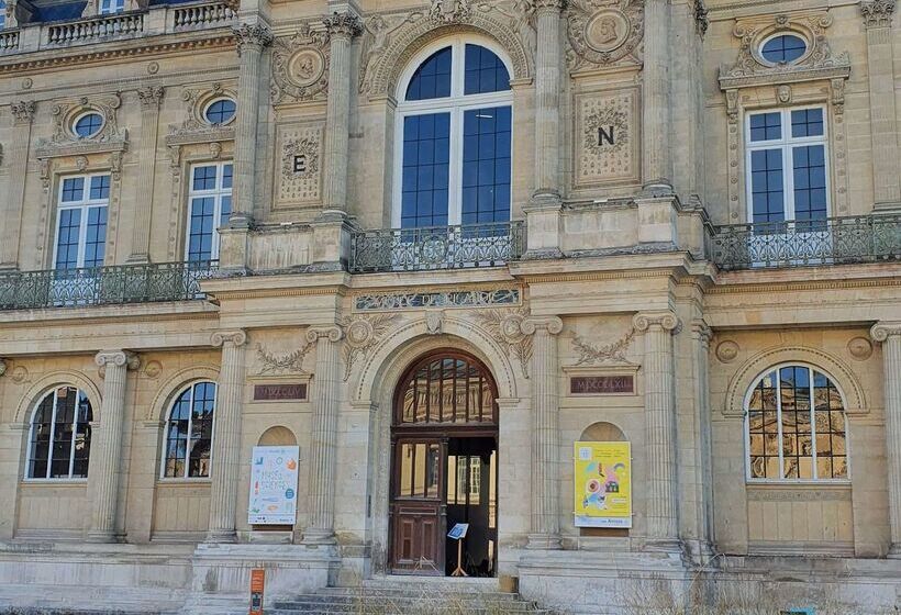 Hotel Campanile Amiens  Glisy