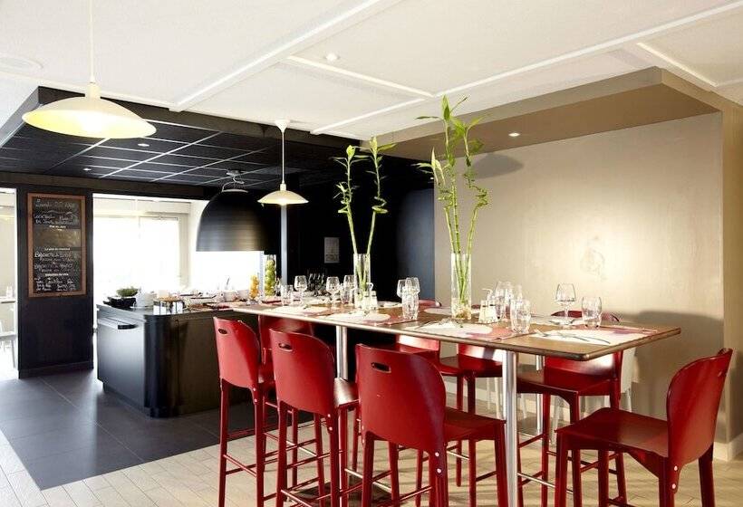 هتل Campanile Hendaye