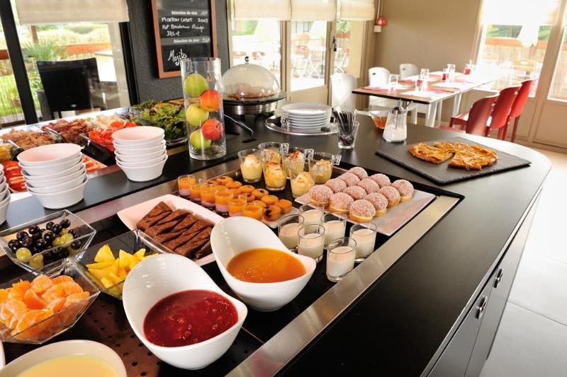 Отель Campanile La Rochelle Nord   Puilboreau Chagnolet