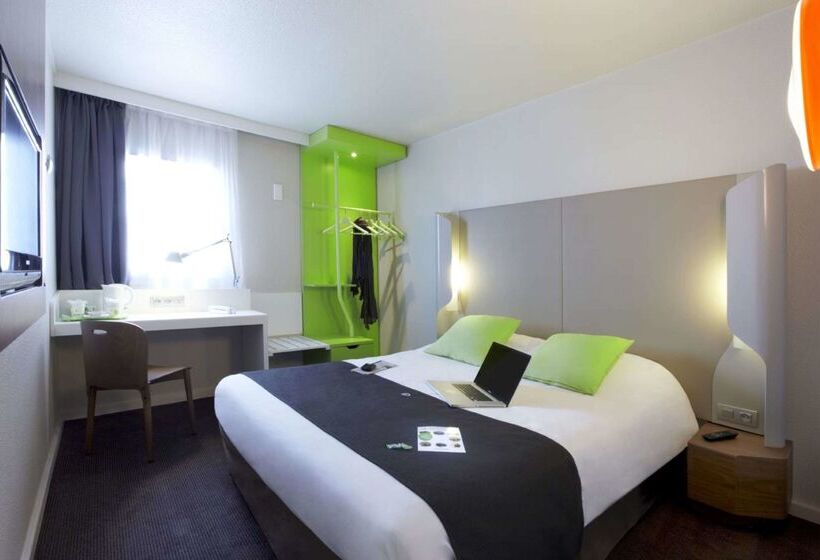 Hotell Campanile Saint German En Laye