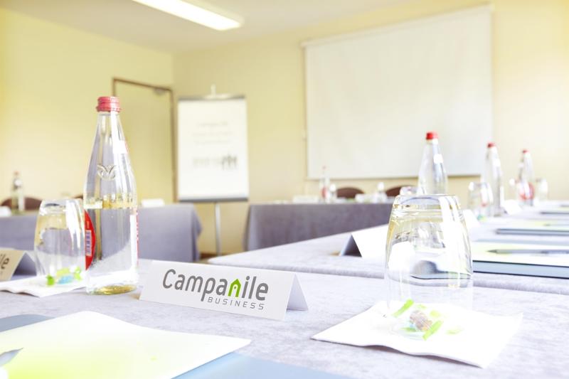 هتل Campanile Salondeprovence