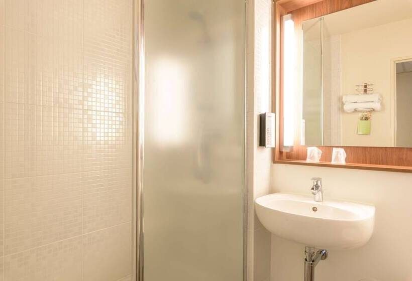 בית מלון כפרי Campanile Toulouse Purpan