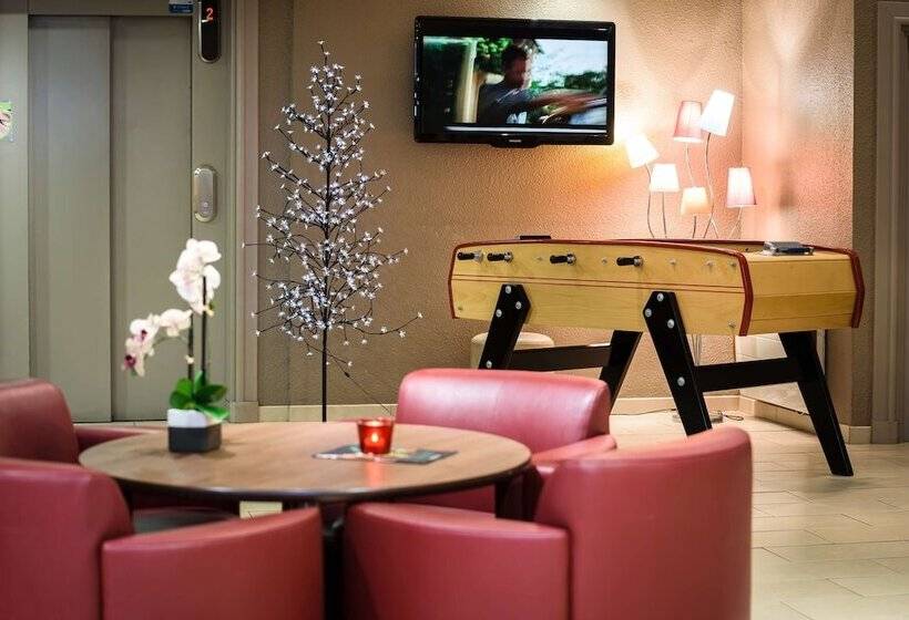 בית מלון כפרי Campanile Toulouse Purpan