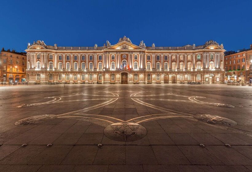 هتل Campanile Toulouse Sud Balma  Cité De L Espace