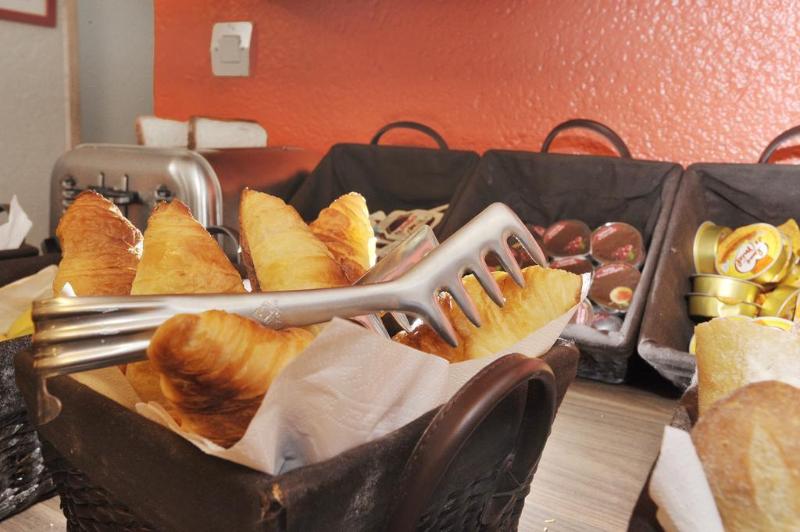 Fotos del hotel Carladez Cambronne:  5