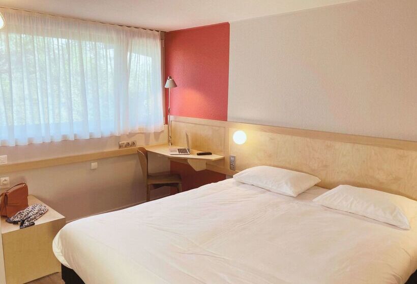 هتل Greet Hôtel Angoulême