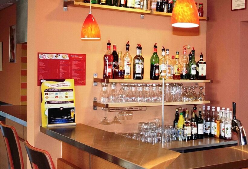 Отель Ibis Lyon Sud Chasse Sur Rhone