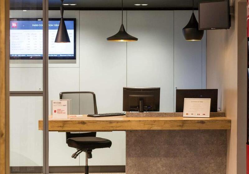 Fotos del hotel Ibis Paris Vaugirard Porte De Versailles:  6