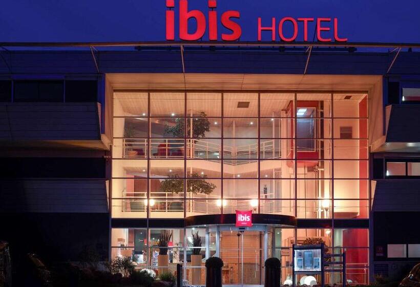 Отель Ibis Site Du Futuroscope