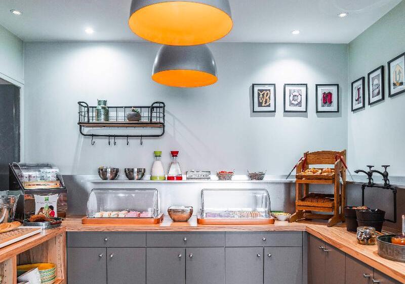 Fotos del hotel Ibis Styles Paris Montmartre Nord:  18