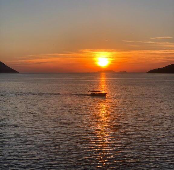 هتل Kekova