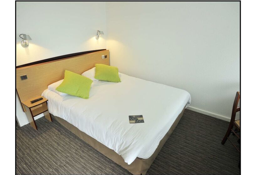 Отель Kyriad Chalons En Champagne  Saint Martin