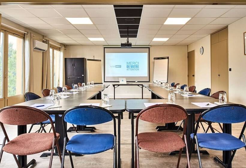 בית מלון כפרי Kyriad Direct Lyon Sud  Chasse Sur Rhône