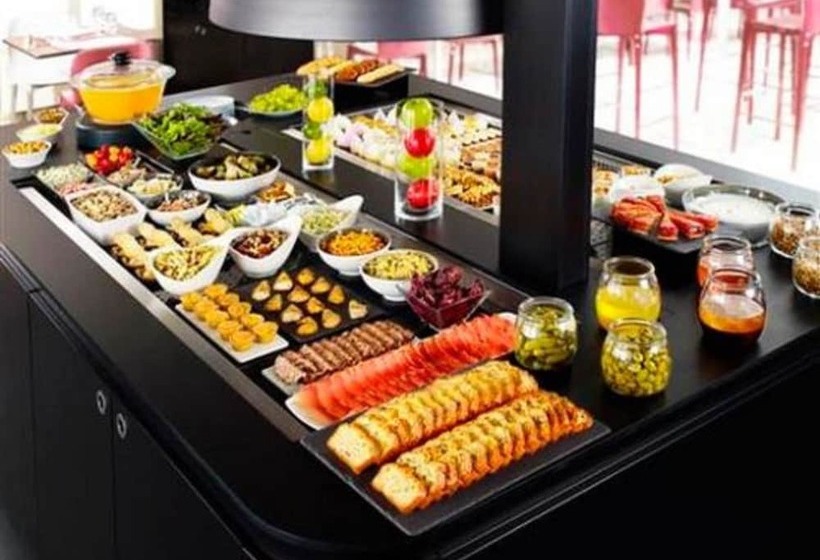 酒店 Kyriad Niort La Crèche