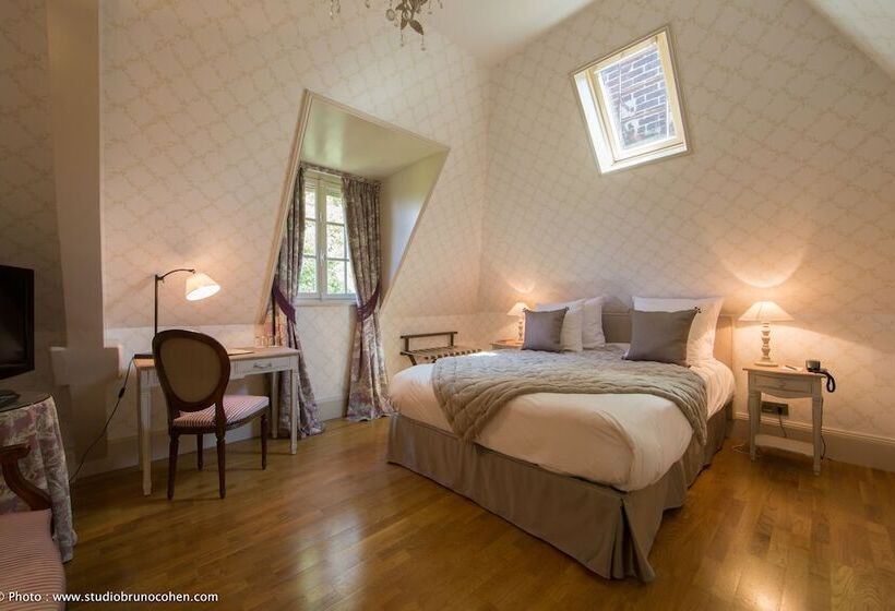 Hotel Le Chateau De La Tour